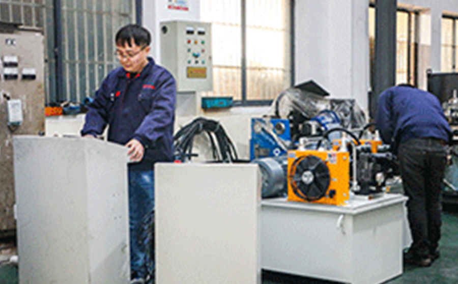 設(shè)備檢測現(xiàn)場