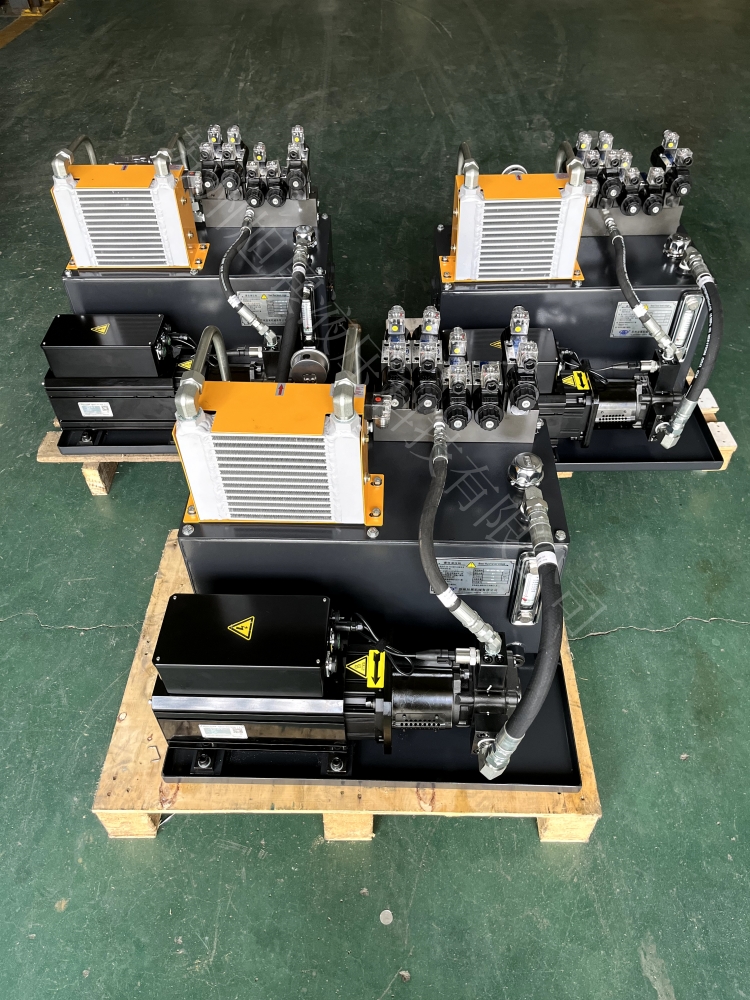 1724908382254656.jpg 液壓站1.jpg